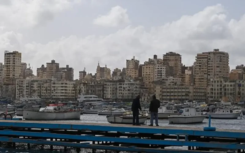 رمال وأتربة وأمطار تقلب طقس أيام العيد وموعد استقراره